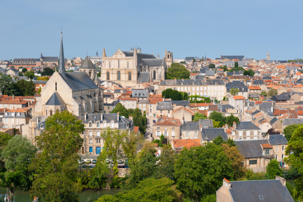 formation assistant dentaire Poitiers